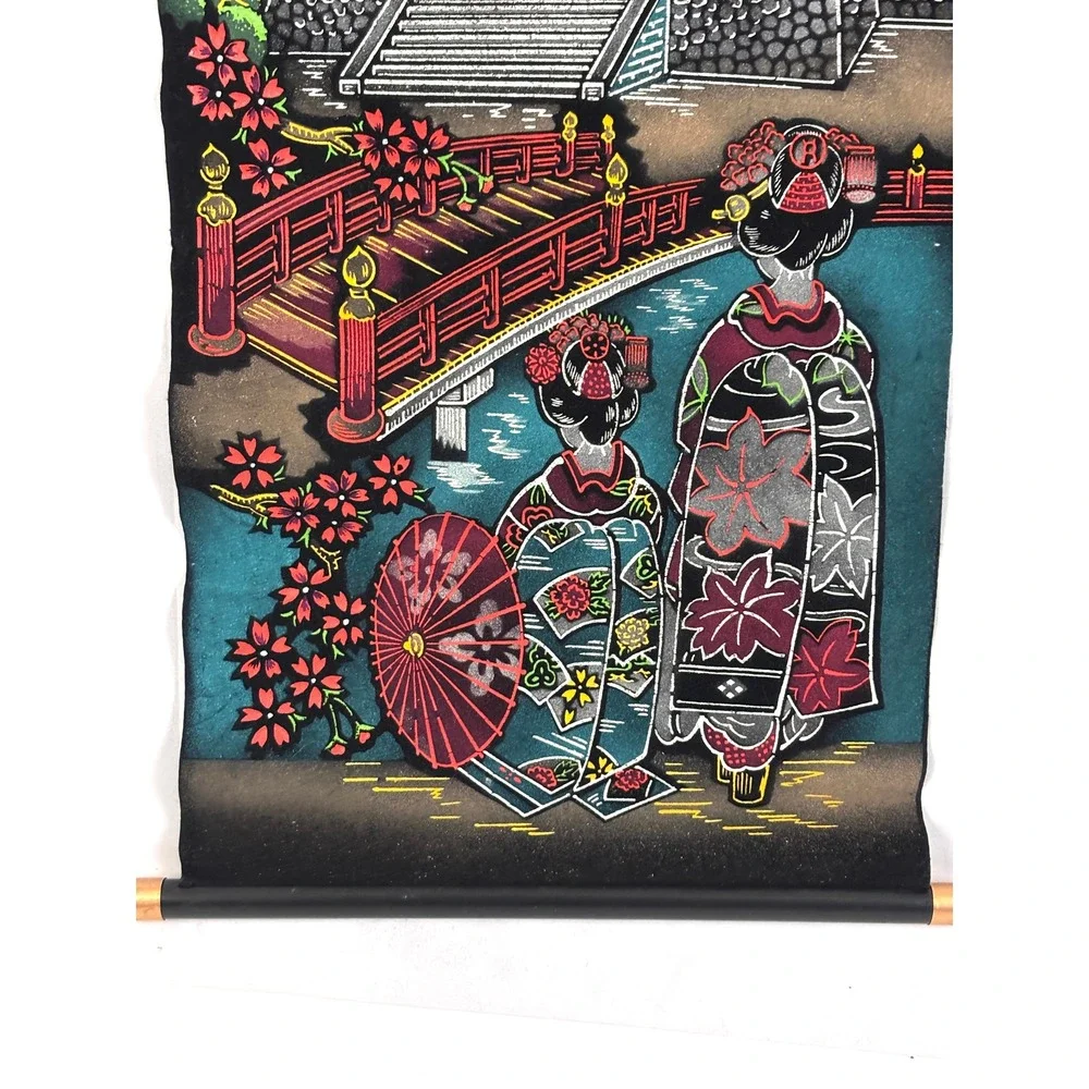 Vintage Japanese Velvet Wall Hanging Scroll Mount Fuji Pagoda Geisha Temple‎ Art